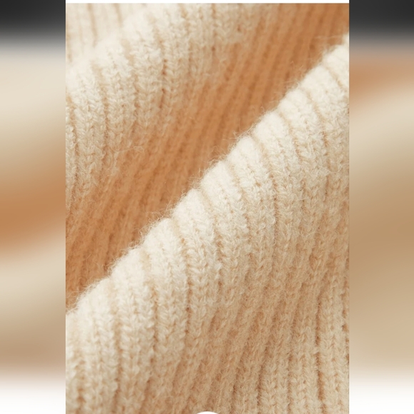 Commense Beige Ribbed Tank Top - Picture 6 of 6